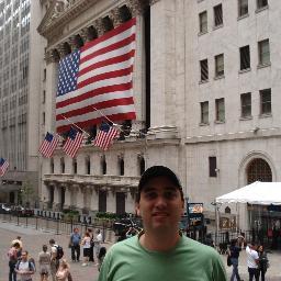 In constant evolution! Innovation & Technology professional, angel investor and MSc. Amateur tennis player, artisan beer enthusiast and street runner