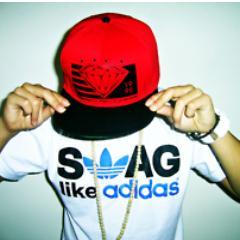 swag zinnentjes ,,, clothing tweets ,,, (snapbacks,shoes,hoedies,jeans)
Op Naar De 100