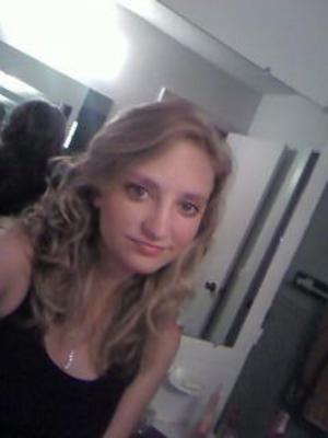 lexilovemama's profile picture. 