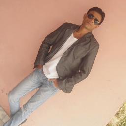 I αм ¢υтє ♥ ѕмαят ♥ ιηтєℓℓιgєηт ♥ ∂αѕнιηg ♥ α∂σяαвℓє♥ мαяνєℓσυѕ ♥ αттяα¢тινє ♥ ƒяιєη∂ℓу ♥ ℓσνєℓу αттιтυ∂є ♥ ƒαιтнƒυℓ ♥ αмвιтισυѕ ♥ѕєηѕιтινє ♥ ѕιℓєηт ♥
