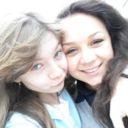 AlinaAnanas's profile picture. 