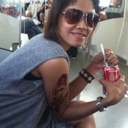 i'm  a   simple gurl  :-)
