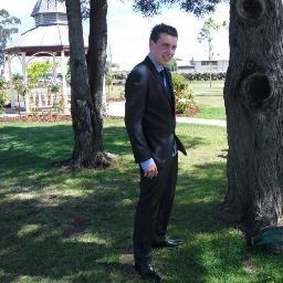 18 from Tasmania I'm a Volunteer Firefighter I write I love Music