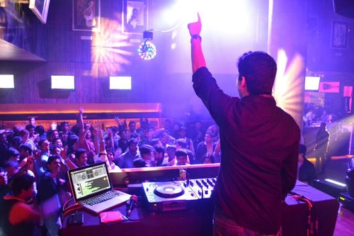 DJ • Music Producer