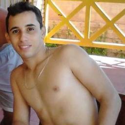 Não desisto das coisas só porque aos olhos dos outros são consideradas impossíveis.