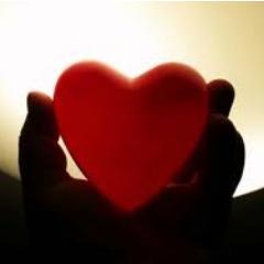 Karena kamu begitu sempurna dimataku♥ Follow @KutipanCintakuu dan temukan twit2 cinta dan romantis lainnya♥ #Recommended