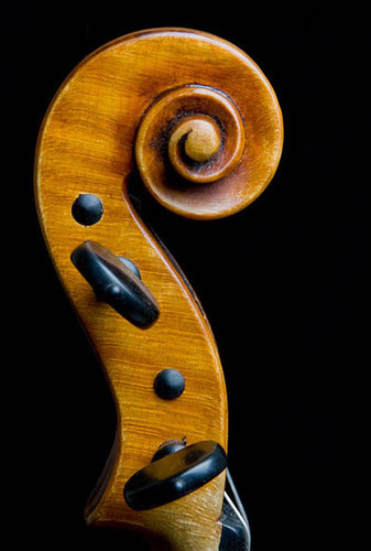 ChildsplayNE's profile picture. Childsplay is a unique group of fiddlers from all over the United States and Sweden who all perform on violins made by violinmaker Bob Childs.