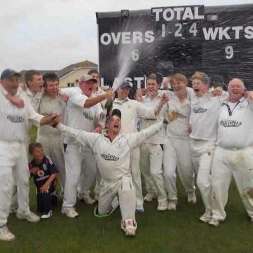 📍Devon                          
BidefordCC                                                         
Hartland FC        
Lifes A Beach! 🏖