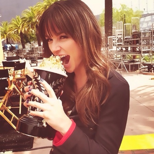 Hello there. {Waves} I'm Crystal Reed and I'm in #TeenWolf as Allison Agent.