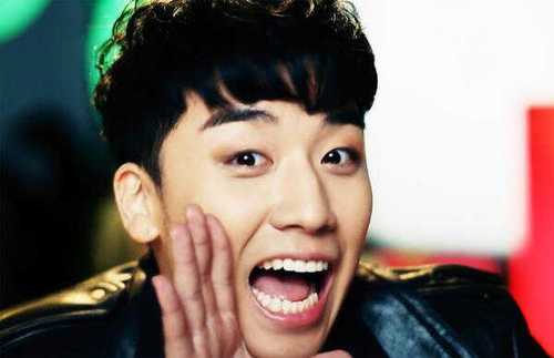 안녕하세요 My Sweety(W.그린티비너스)의 20살 이승현입니다. 잘부탁드려요. 작가님 허락맡았습니다! / 2012.12.2~