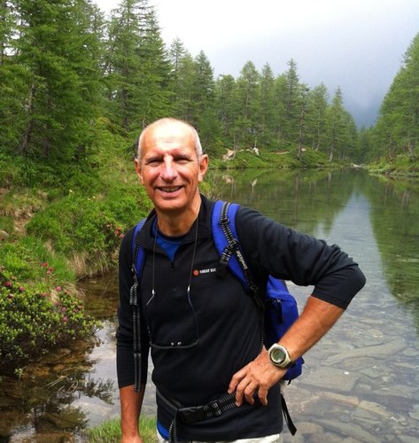 dontak53's profile picture. 