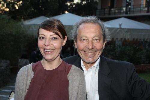 StudioVezzoli's profile picture. Studio Vezzoli Immagini & Comunicazione - ufficio stampa e organizzazione festival ed eventi, ma comunque tranquilli e poi, maremmani che fanno l'olio!