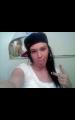 sarahbooallday's profile picture. Im me... Happy and content with my life...