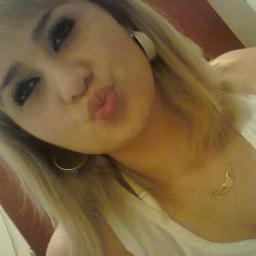 Bruna mais pode chamar dd ArleQiina rs' sou apaixonada pela vida,pela liberdade, Funkeira,baladeira.. ammo mt pra crl* oo @mckauankoringa s2