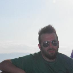 manikis_48's profile picture. 