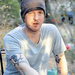 dumb and drummer. mildly guitarded. widely misguarded. TACO LIFE. the beautiful game. rnr evangelist. he/him. blue/brown. always love.