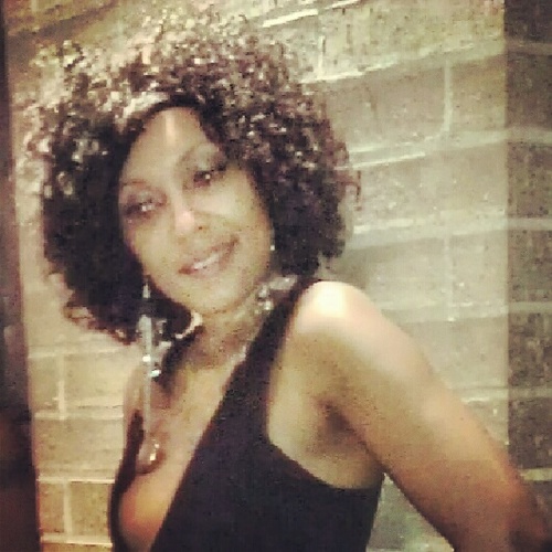 Loving my family and them loving me is all I need::)
