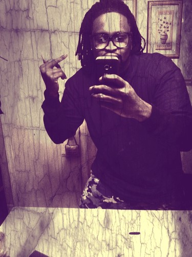 SOMETIMES I FELL LYK IM 2 REAL 4A THIS SHIT
