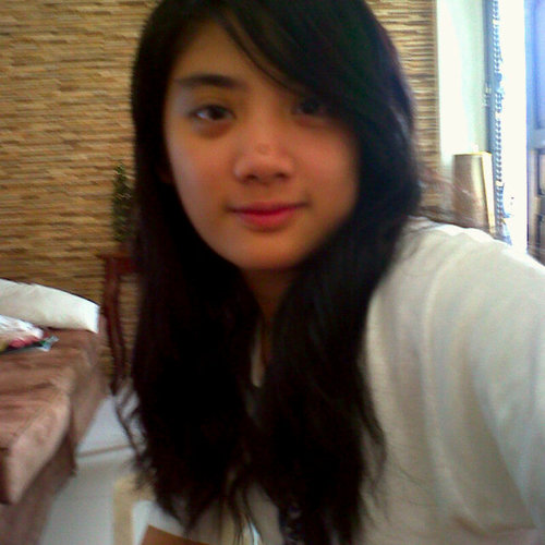 I know i'm not perfect, but at the end of the day , WHO IS .. I LOVE ZAYN MALIK :D
  bb pin: 29EB62AA