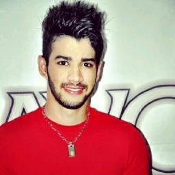 Sou apaixonada por gusttavo lima e mais nd :D