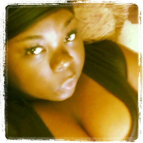 _MochaGoddess_'s profile picture. #Miles16