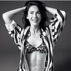 megan fox muito gata aqui vc vai sabe tudo sobre ela