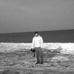 R_SAVRINOVICS's profile picture. 