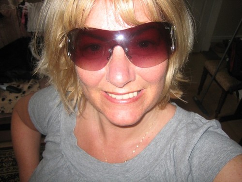 Yes I am the real Yvonne Dykes honest I am ;-)