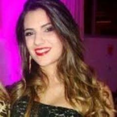 JadeMagalhaes_1's profile picture. Oportunidades são únicas na vida,aproveite em quanto puder ! Estudante de moda