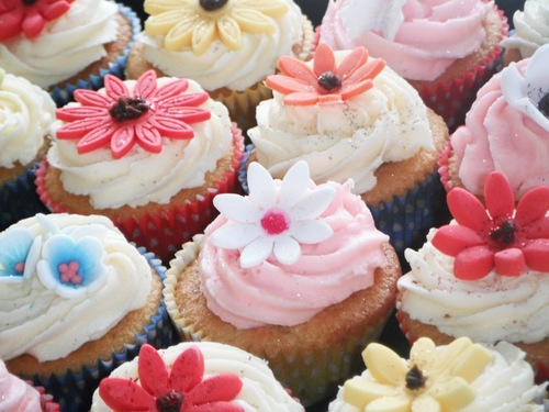 ErinMackay4's profile picture. I enjoy baking, spending time with my family and entering competitions.