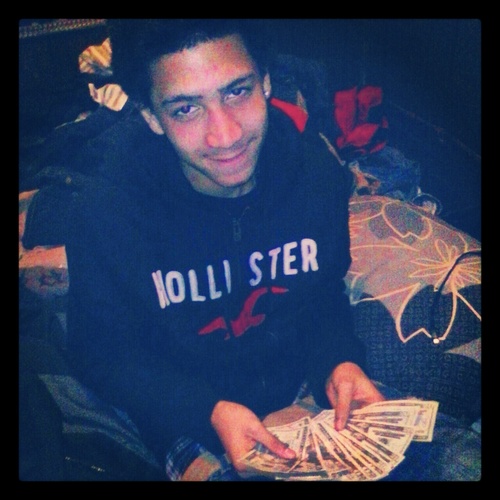 tyler johnson 16 aka YB fwtm nd allat team follow bck