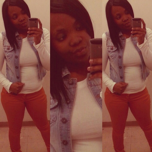 #PROUD MOMMY.. #PRETTY&PAiD.. #team: ONLY GOD CAN JUDGE ME..#iNDEPENDENT!!..#LIBRA!!.. #LOVE,LiVE,LAUGH *muwah* ┌∩┐(♥‿♥)┌∩┐