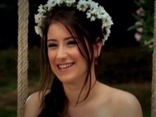 ADİNİ VAMPİR KOYDUM!!--- diyer hesabim @NihalZiyagil_ Sevdiklerim: HNCEMBBİKAGEEBEOOHM DAHA BUSURU :)