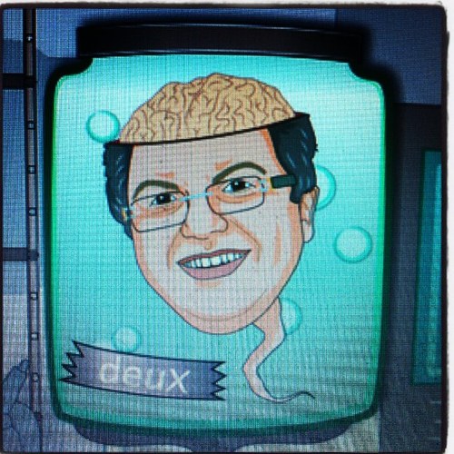 um lindo! Em miniatura. E inbloqueável. Ou quase. Sigam no @_urgh pro dia a dia e aqui pro tempo do block durante o BBB