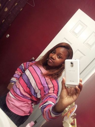 I'm Camille Posey....and I'm a really nice person and I'm on my way to becoming the next Brittany Underwood !!!!