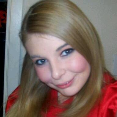 im almost 15. i love Justin Bieber and 1Direction!!