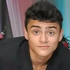 Fica comigo então, não me abandona não! Eu te amo môr s2 namorada dele aqui, @SouDadayerotica c: