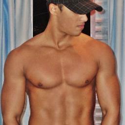 M.A.U.R.I.C.I.O
Sua ausencia machuca dentro de mim , ' me envadi numa tristeza sem fim ,esteja com o PAPAI  do ceu olhando pra mim .. o papai TE AMA ..♥