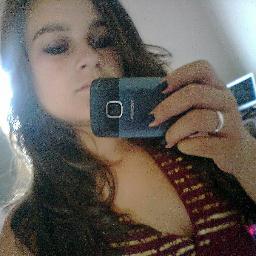 16 anos, mineira, flamenguista, aquariana,chataa...
S2 qeer sabeer mais...
Seguee aí ~*