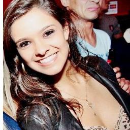Vamos ser feliz e o resto a gente corre atrás ...