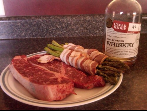 Dgrady13's profile picture. Hawkeyes. Panic. Why is golf so hard?