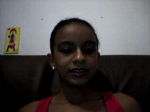 Eu adoro chocolate, gosto muito do One Direction, etc...