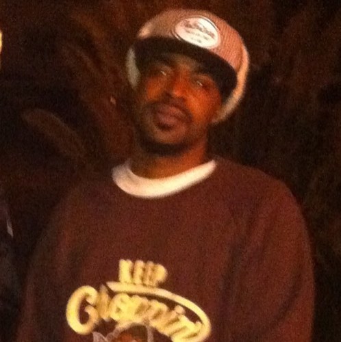 PRESIDENT/RD MANAGER/ OF FLY LYFE ENT#AIRPLANE GANG !! ARTIST,PROMOTER,GHOSTWRITER,STYLIST,STR8 HUSTLA!! SELF MADE,SELFPAID.. @ME 4 A FOLLOWBACK..