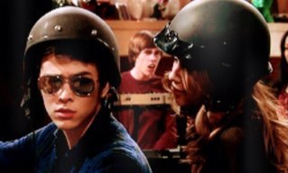 I love HTR, im a Huge Zevien, lulu and max are my idols ^-^ #MuchLoveBabys and #StayClassyDarlings ^.^