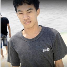 Akan aq kejar karir aq di bidang MUSIK