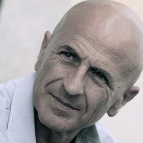 Entrepreneur, Founder of @DPV_Marketing, Business Angel, AudiRS6 enthusiast, Golf & Bike lover, Apple addicted 