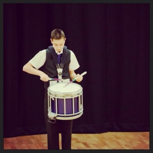 drummer in a pipe band and im up for a laugh ; )