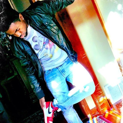 AllLoveNoLust's profile picture. 21//College Kid//ETSU//#Gentlemen//#SkateBoarder// Im just an average guy who is different than the others/#POET #YIKES!!!