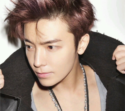 ฮัลโหลกระผมนายดงเฮ ลี่ลีแห่งราชวงศ์ลิงปลาน้อยติ๊งต๊องน่ารักไหมไม่รู้ฟอลมาคุยกันได้นะครับชุ๊บๆ#ปุอิ๊งๆWelcome to Nemohae♥