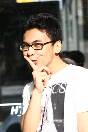Parody Raditya Dika | adek bidadari @FantaStella48 | Yang ALAY JANGAN DEKET Gua KECUALI Gua Yang DEKETIN DULUAN